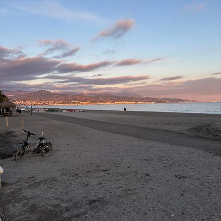Estudio En Torre Del Mar A 3 Minutos Andando De La Playa Luaran gambar
